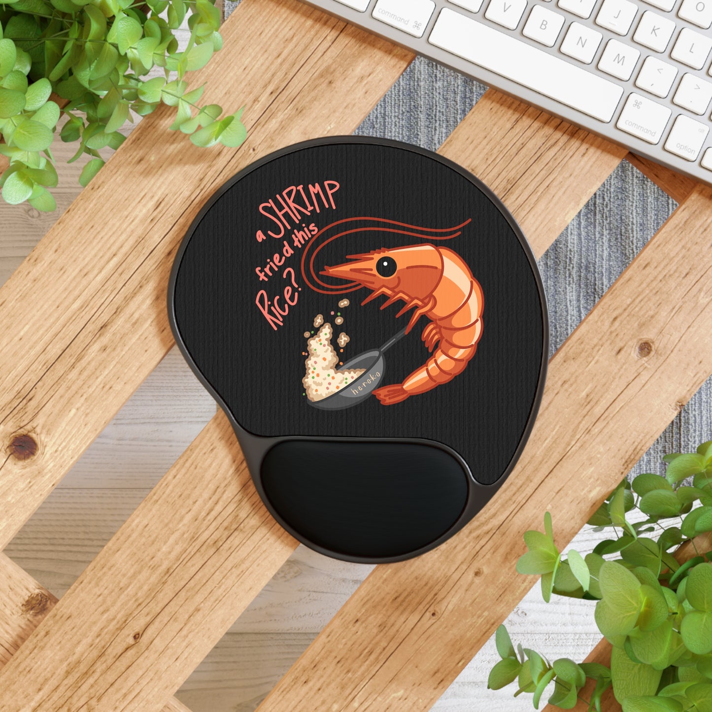 Heroko (IYP) A SHRIMP FRIED RICE BLACK Mouse Pad With Wrist Rest